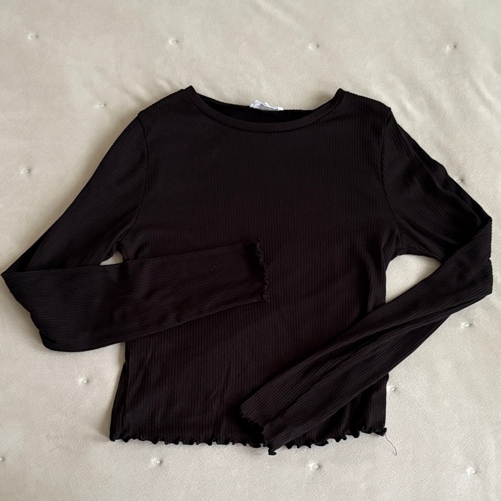 Black Ribbed Long Sleeve Top